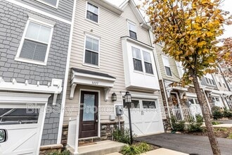 3227 Bergen St in Charlottesville, VA - Building Photo - Building Photo