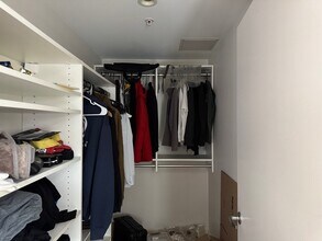 323 Boylston St, Unit 301 in Brookline, MA - Foto de edificio - Building Photo