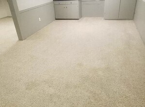 3320 Fuller Ave SE in Grand Rapids, MI - Building Photo - Building Photo