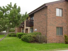 Forest Towers Metro, Sec. 8/Elderly/Disabled Apartments