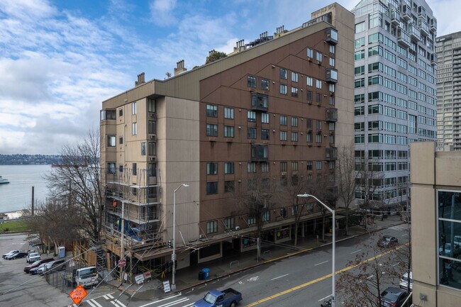 Market Place North in Seattle, WA - Building Photo - Building Photo