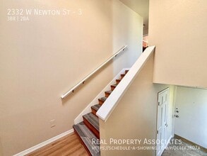 2332 W Newton St in Seattle, WA - Building Photo - Building Photo