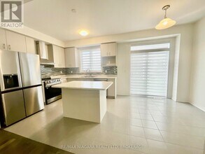 10 Selection Hts in Thorold, ON - Building Photo - Building Photo