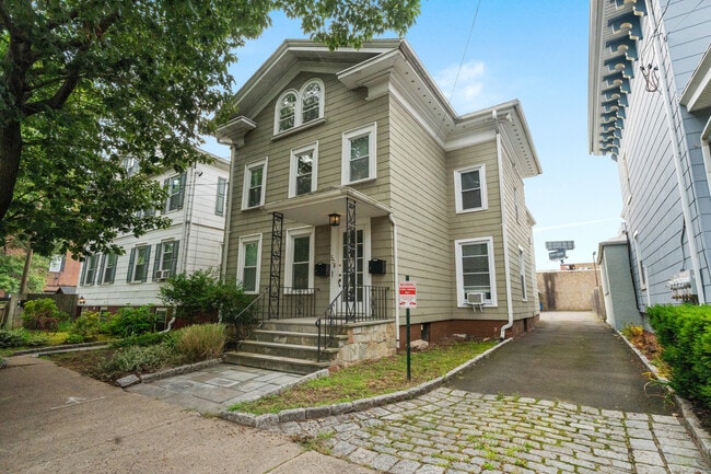 property at 504 Chapel St