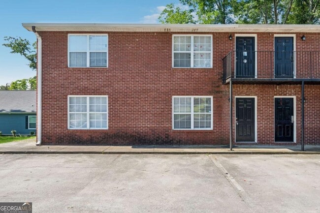 property at 2885 Center St