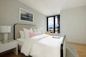 311 Eleventh Avenue in New York, NY - Building Photo - Building Photo