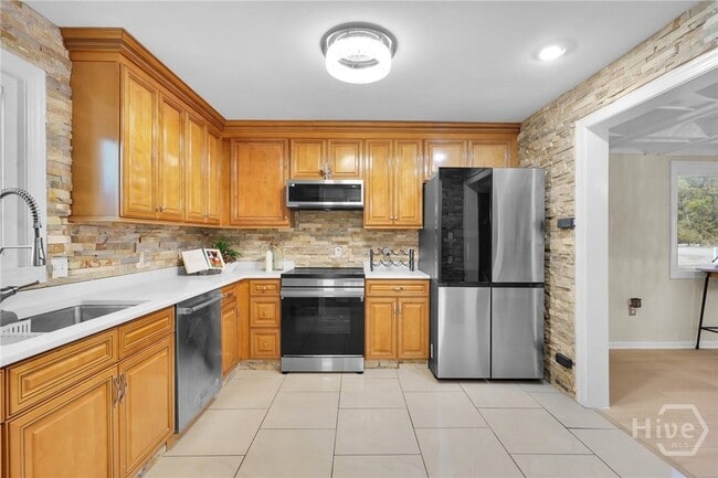 12502 Apache Ave, Unit 20 in Savannah, GA - Foto de edificio - Building Photo