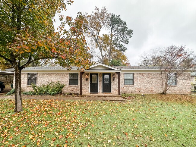 property at 406 E Wells St