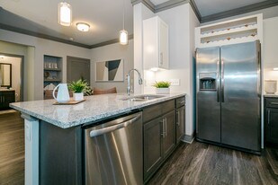 The Luxe of Huntersville in Huntersville, NC - Building Photo