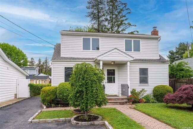 property at 134 E 12th St