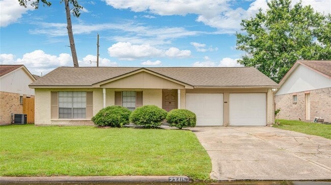 property at 23415 Verngate Dr