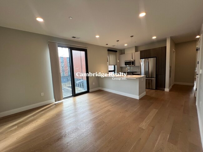 18 Central St, Unit TF