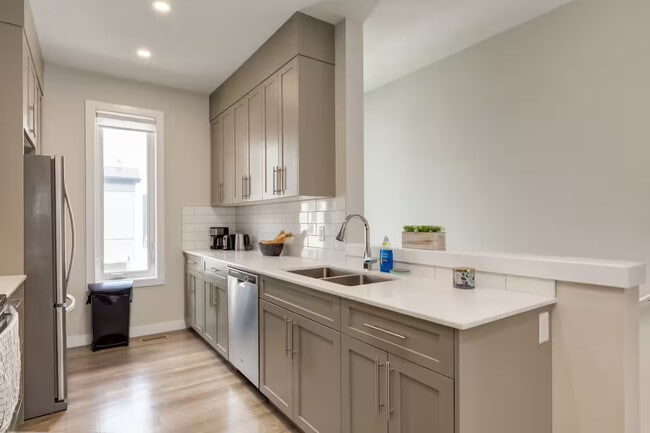 126 Skyview Ranch Cir NE in Calgary, AB - Building Photo - Building Photo