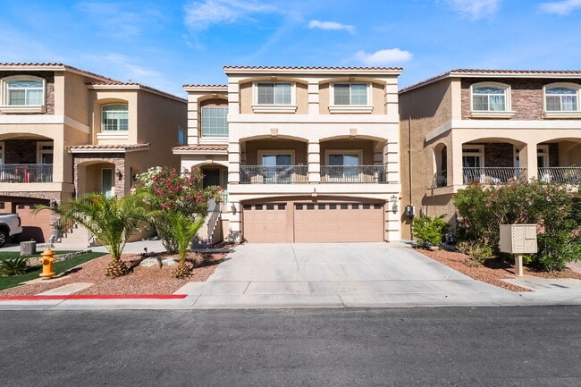 8137 Crimson Creek Ct