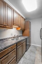 900 Mountain Creek Rd in Chattanooga, TN - Foto de edificio - Building Photo