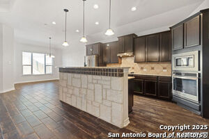 10147 Bricewood Run in San Antonio, TX - Building Photo - Building Photo