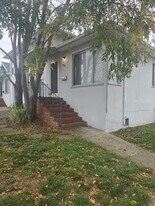 3700 Magee Ave, Unit 3700 Magee Oakland in Oakland, CA - Building Photo