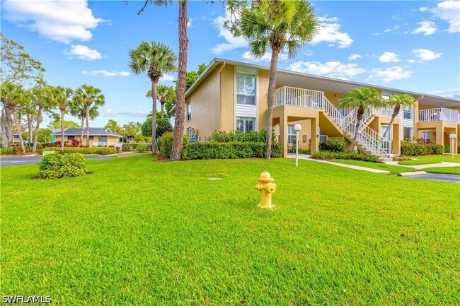 1190 Yesica Ann Cir in Naples, FL - Building Photo - Building Photo