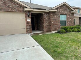 3122 Zapta Rd in Forney, TX - Building Photo