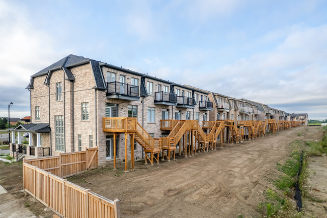 Torbram Countryside Crossing in Mayfield in Brampton, ON - Building Photo - Building Photo