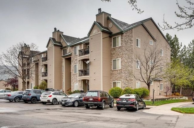 7409 S Alkire St, Unit 204