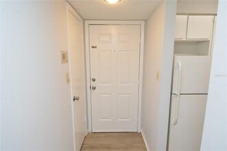 8723 Fancy Finch Dr in Tampa, FL - Building Photo - Building Photo