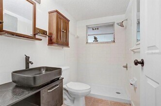 5510 Berlin Dr in Port Richey, FL - Building Photo - Building Photo