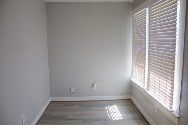 property at 3314 Holman St