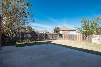 4271 Cave Cove Ct in Fort Worth, TX - Building Photo - Building Photo