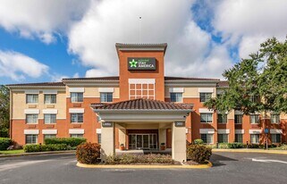 Furnished Studio-Orlando - Altamonte Springs in Altamonte Springs, FL - Building Photo