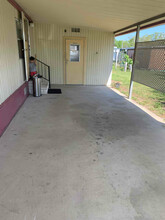6432 New York St in Zephyrhills, FL - Building Photo - Building Photo