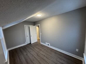 2707 Commercial Ave in South Chicago Heights, IL - Building Photo - Building Photo