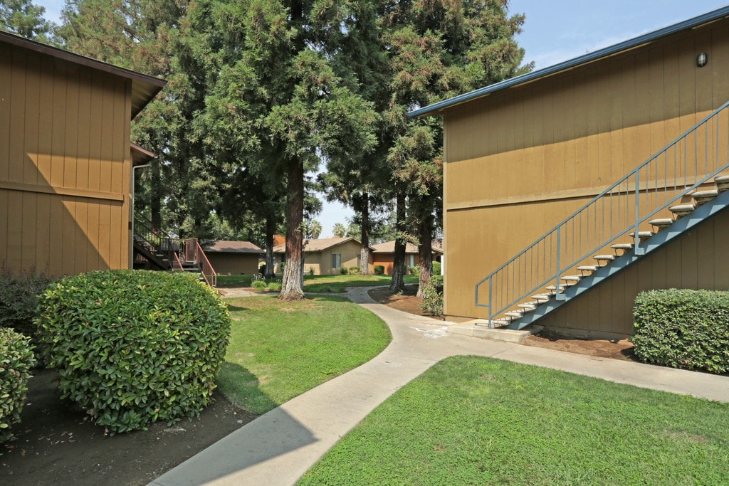 Sunny Gate Apartments in Fresno, CA