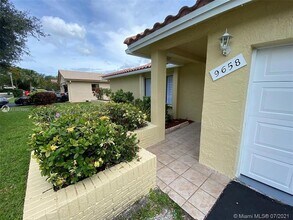 9658 NW 28th Ct in Coral Springs, FL - Building Photo - Building Photo