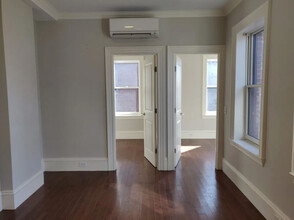 83 Myrtle St in Boston, MA - Building Photo - Building Photo