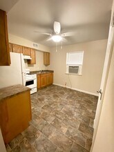 161 E Strong St-Unit -161D in Pensacola, FL - Building Photo - Building Photo