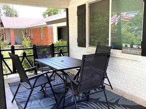 2808 Grayson Dr in Dallas, TX - Building Photo - Building Photo