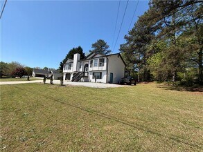 934 Bay Ridge Dr in Lawrenceville, GA - Building Photo - Building Photo