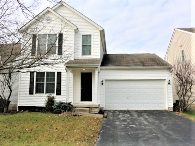293 Iris Trail Dr in Galloway, OH - Building Photo