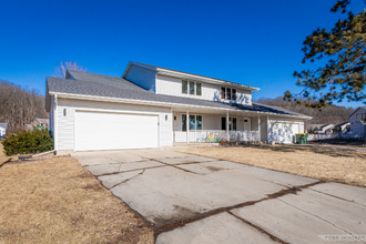 1907 Julius St in Cross Plains, WI - Building Photo - Building Photo