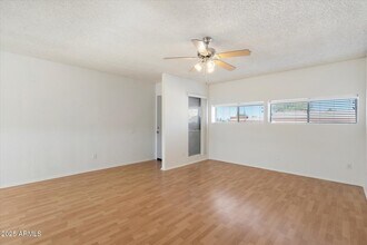 2673 E Oakleaf Dr in Tempe, AZ - Building Photo - Building Photo
