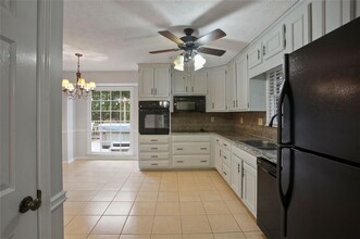1445 Land O Lakes Dr in Roswell, GA - Building Photo - Building Photo