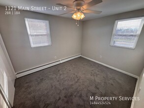 1121 Main St-Unit -Unit 2 in Lansdale, PA - Foto de edificio - Building Photo