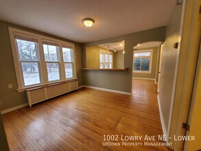 1002 NE Lowry Ave-Unit -Lower in Minneapolis, MN - Building Photo - Building Photo