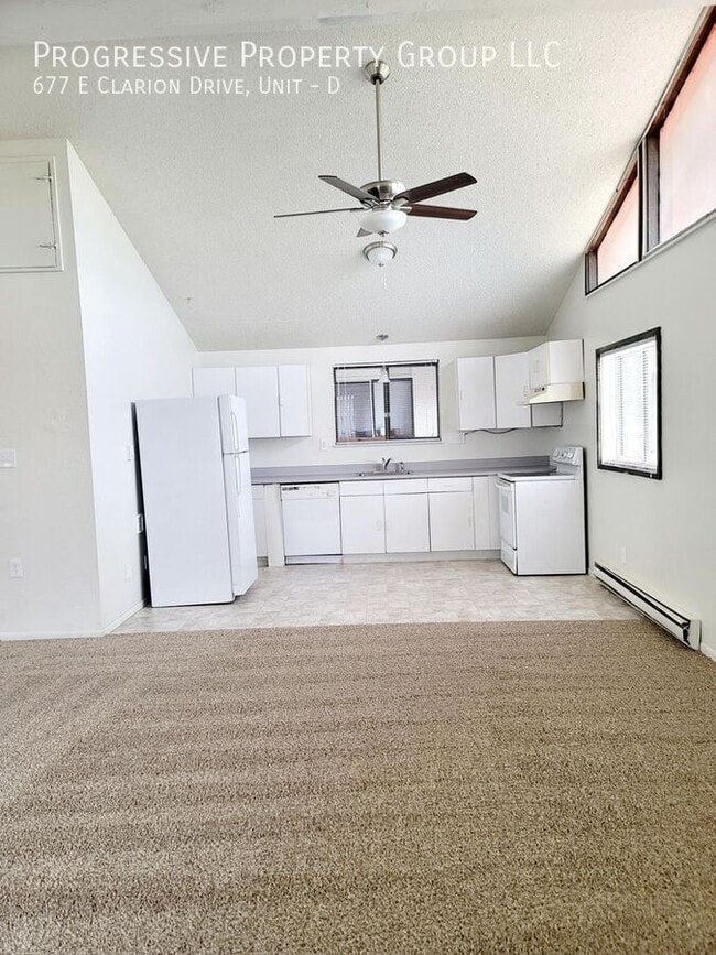 677 E Clarion Dr in Pueblo West, CO - Building Photo - Building Photo