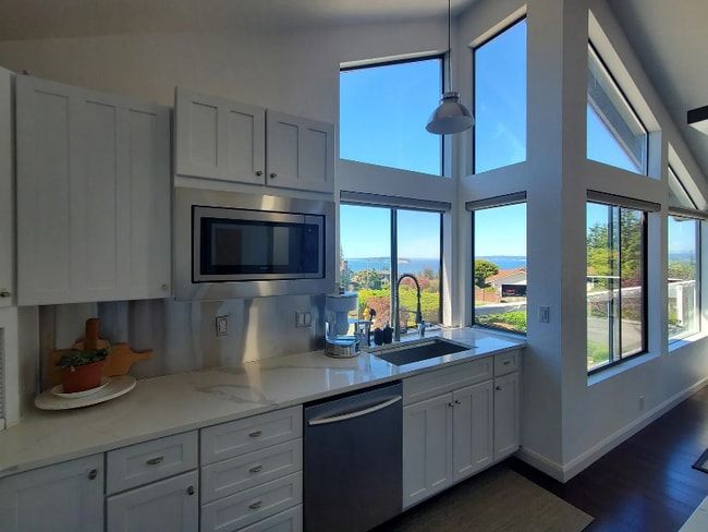 5111 23rd Ave W in Everett, WA - Foto de edificio - Building Photo