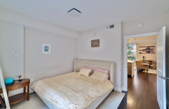 4915 Hampden Ln in Bethesda, MD - Building Photo - Building Photo