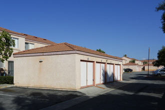 Palos Verdes Townhomes in Moreno Valley, CA - Building Photo - Building Photo