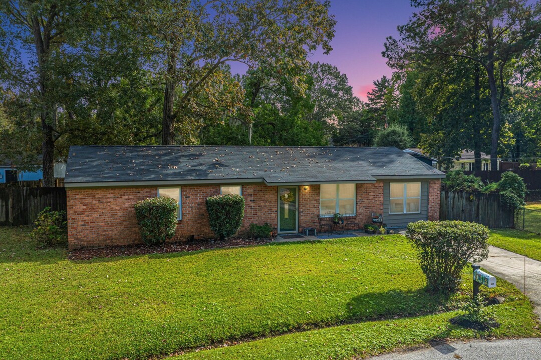 1989 Beechnut St in Charleston, SC - Building Photo