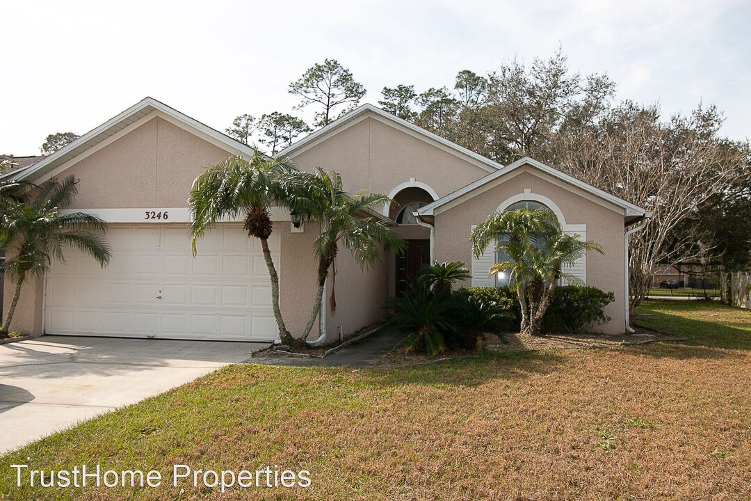 3246 Colorado Ave in Orlando, FL - Foto de edificio